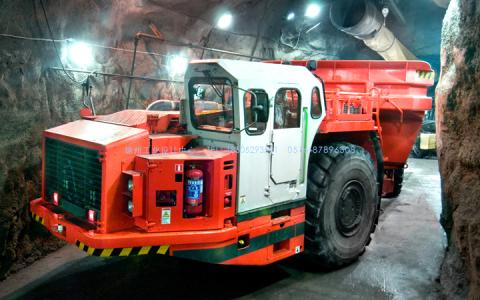 礦山機(jī)械2.jpg 礦山機(jī)械2.jpg